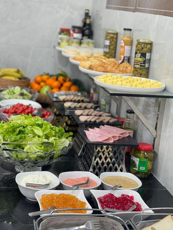 Aspaces Serviced Apartments - Vinhomes West Point Hanoi Buitenkant foto