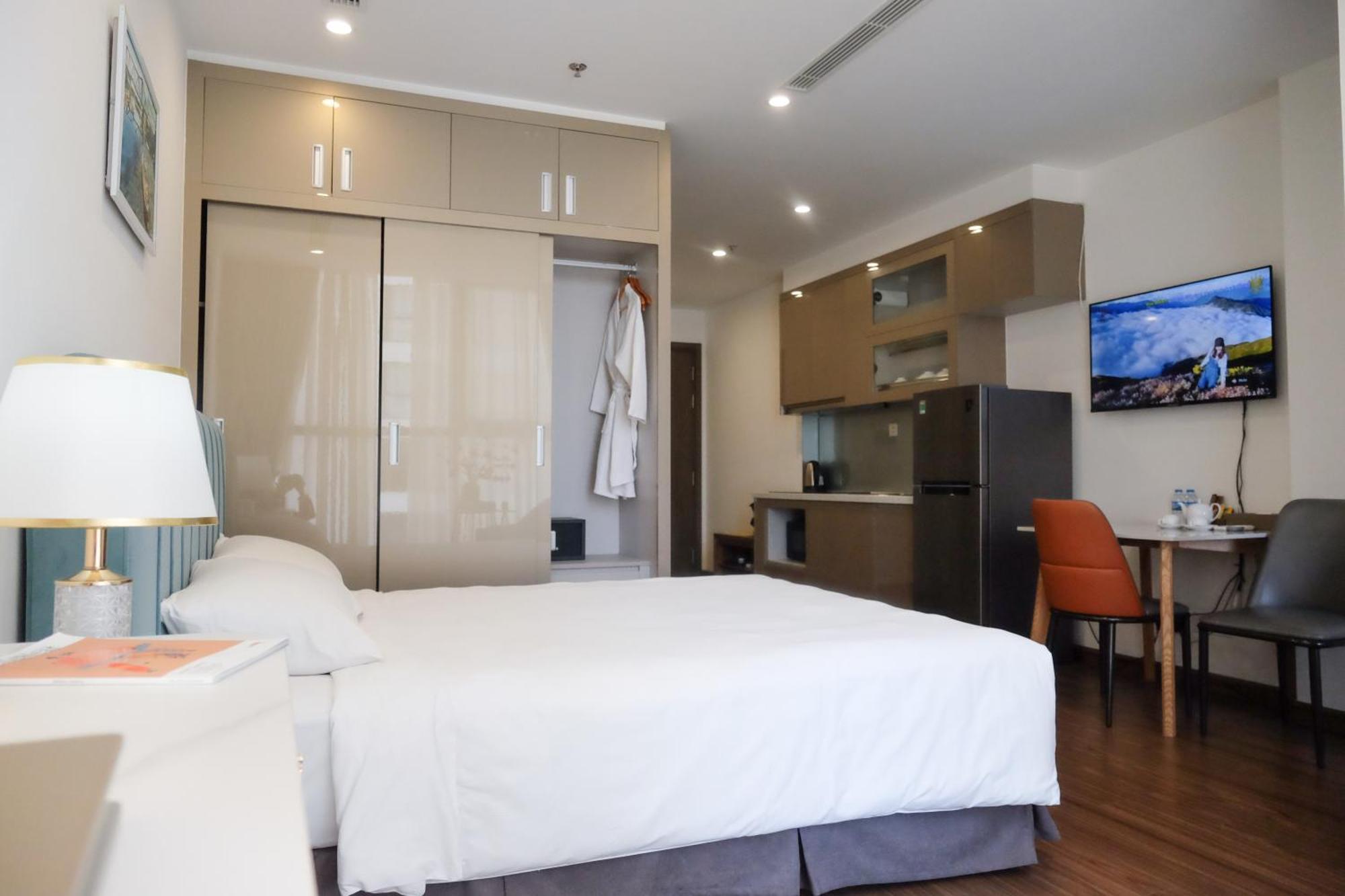Aspaces Serviced Apartments - Vinhomes West Point Hanoi Buitenkant foto